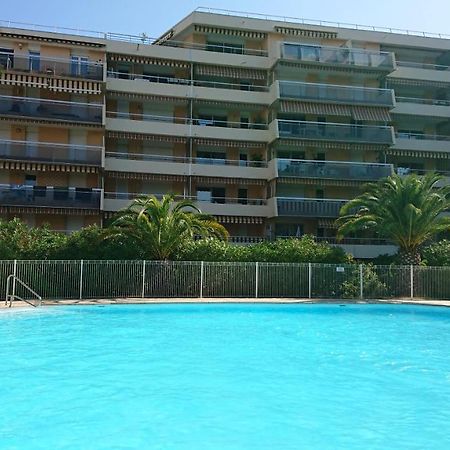 Frejus Plage, Appartement Entier , Piscine,Parking,Plage A 200M Ngoại thất bức ảnh