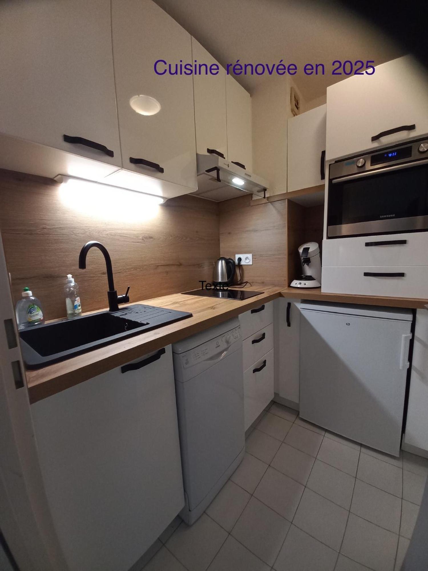 Frejus Plage, Appartement Entier , Piscine,Parking,Plage A 200M Ngoại thất bức ảnh